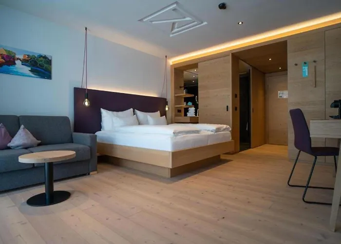 Wellness Und Brunch Hotel Morgenzeit Beheizter Naturteich Genuss Fruehstueck Bis 13 Uhr Hochkoenig Sommercard Maria Alm am Steinernen Meer foto