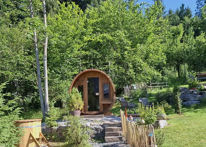 Ferienhaus Lechner Am Waldrand Mit Sauna & Aussendusche, Bergblick Und Naturgarten